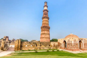 Qutub Minar: कुतुब मीनार में पूजा के मामले में आज की सुनावाई पूरी, याचिकाकर्ता का दावा यह हिंदू मंदिर है
