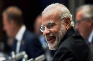 Modi’s Greatness: “मुझे मोदी से मिला दो मुझे उनके पैसे लोटाने हैं”, पीएम का एक अजब-गजब अनसुना किस्सा