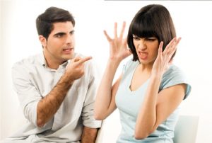 Relationship Tips: ये ‘शब्द’ आपके रिलेशनशिप को कर सकते हैं बर्बाद, जान लें वरना समय से पहले टूट सकता है रिश्ता