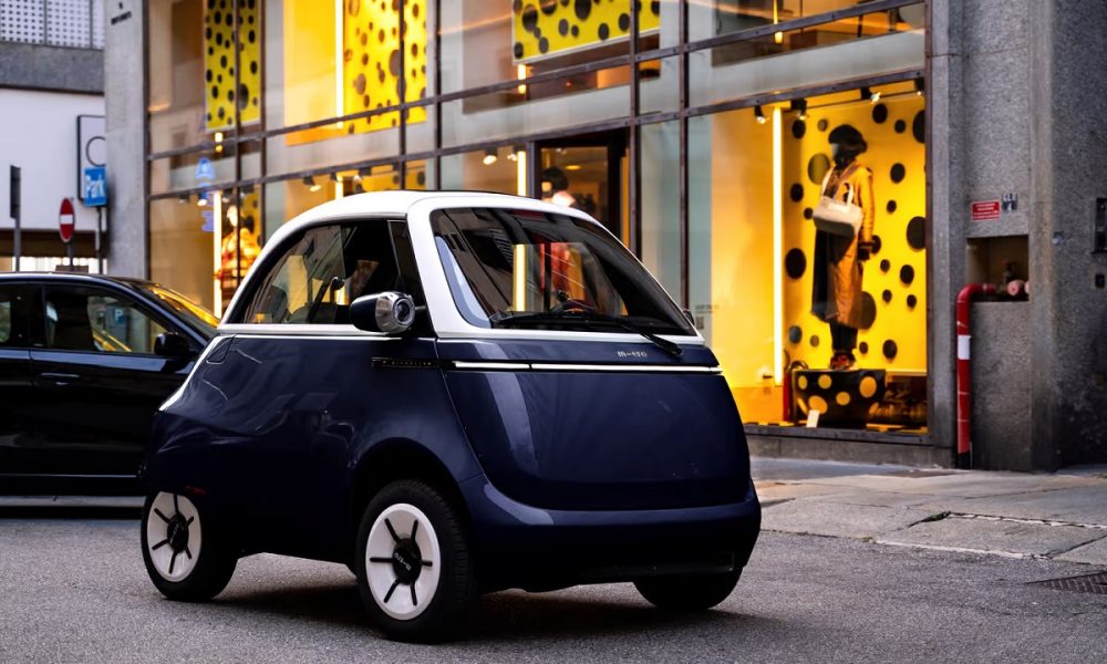 Electric Car: मार्केट में गदर मचाने आ रही है नैनो से भी छोटी कार, फीचर्स और कीमत सुनकर उड़ जाएंगे होश, जानें डिटेल