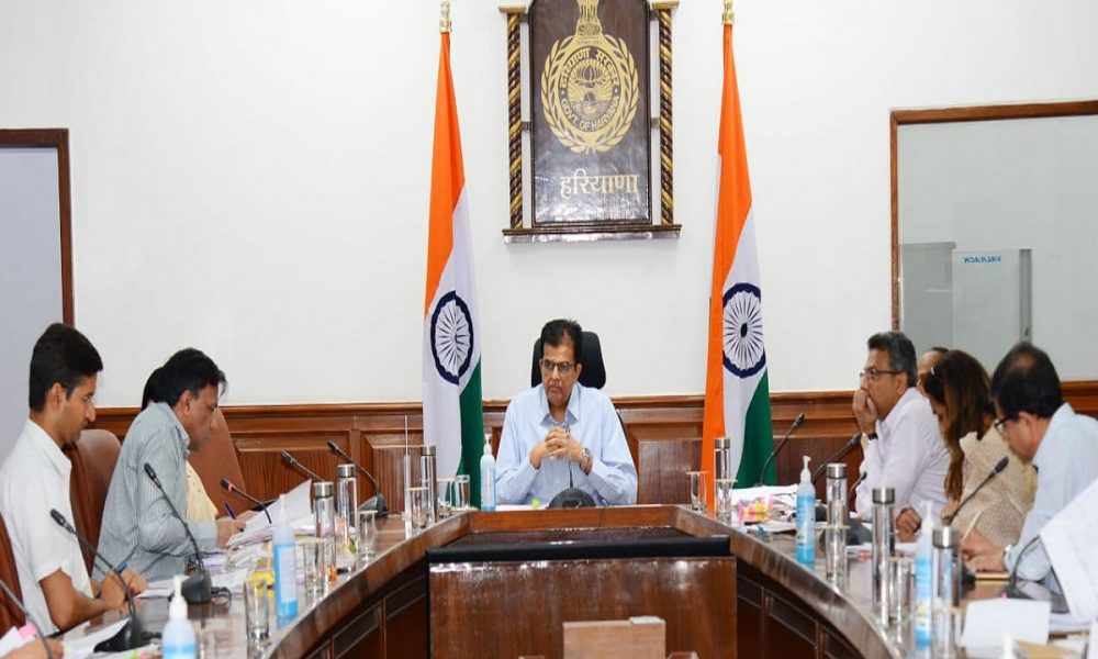Haryana: सरकारी भवनों में फायर सेफ्टी के लिए सख्त हरियाणा सरकार, मुख्य सचिव ने अधिकारियों संग की बैठक