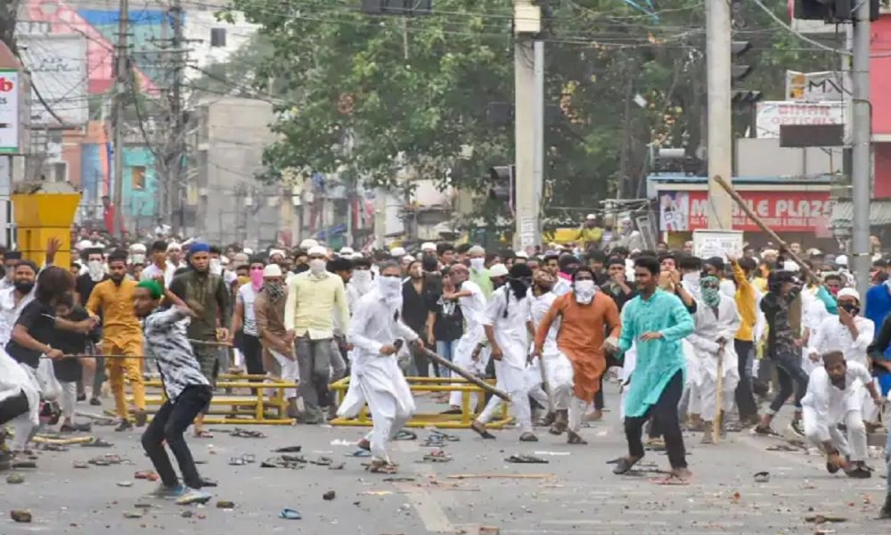 Ranchi Violence: रांची हिंसा पर बड़ा खुलासा, यूपी के सहारनपुर से आए लोगों ने भड़काई हिंसा!