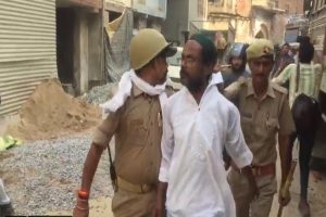 Kanpur: PM मोदी के दौरे के बीच माहौल खराब करने की कोशिश, 2 समुदायों में हुई हिसंक झड़प