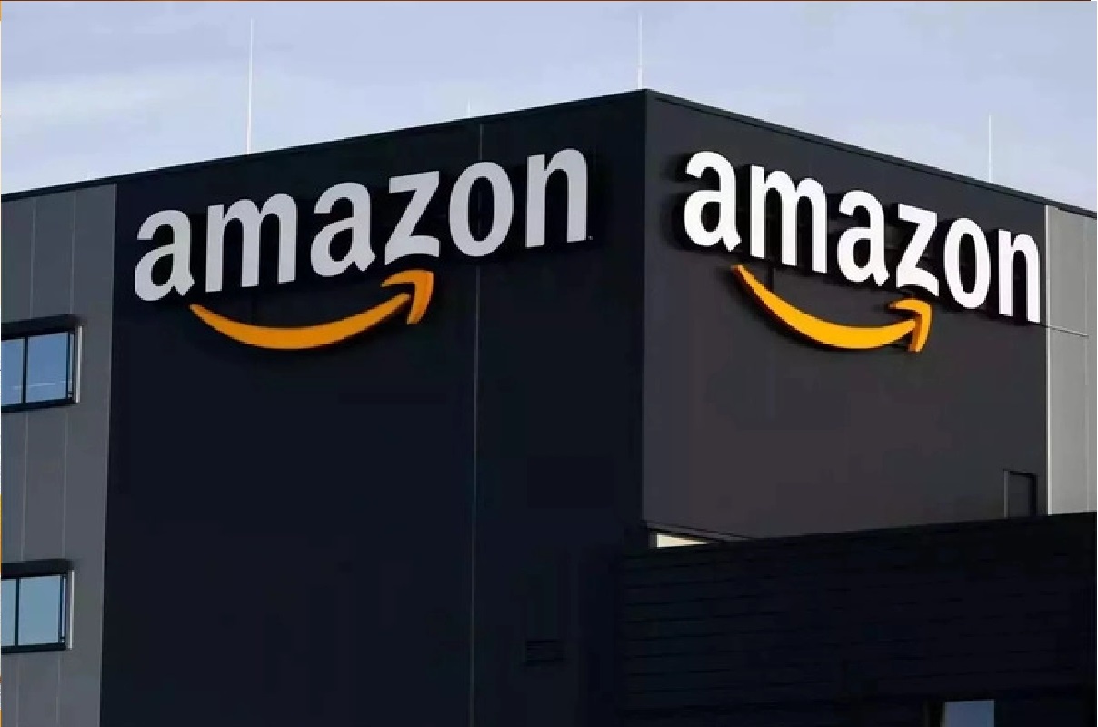 Amazon: अमेजन लाया है अपने ग्राहकों के लिए ये खास तोहफा ,जल्दी देखें कहीं छूट न जाए आपसे ये ऑफर!