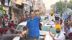 Sangrur By Election: केजरीवाल की कार में लटके नजर आए पंजाब के CM भगवंत मान, यूजर्स ने इस तरह लिए मजे