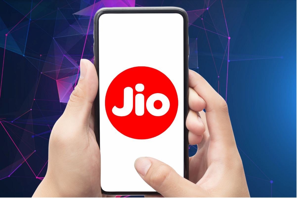 Jio Recharge Plans: जियो के 100 रुपये से कम वाले प्लान में पाए कॉलिंग और डेटा के साथ OTT भी, आप भी करें इस्तेमाल
