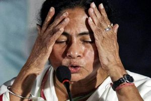 Mamata Banerjee : PM मोदी के खिलाफ फेक न्यूज शेयर करने पर TMC नेता साकेत गोखले लिए गए हिरासत में, तो छलका ममता बनर्जी का दर्द, बोलीं, ‘मेरे तो…