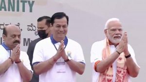 International Day Of Yoga: मैसुरु पैलेस में योग दिवस कार्यक्रम में शामिल हुए PM मोदी, कहा- दुनिया में शांति ला सकता है योग