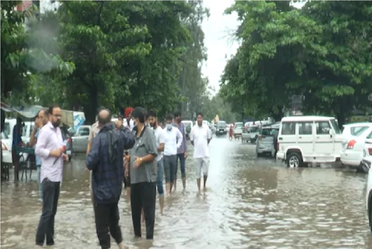 DPR Haryana: मुख्य सचिव ने जारी किए निर्देश, 30 जून से पहले बाढ़ नियंत्रण कार्यों को पूरा करने का मिला आदेश