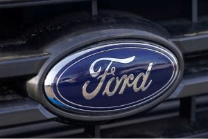 Ford India: फोर्ड इंडिया के चेन्नई संयंत्र में काम पर लौटे करीब 1,100 कर्मचारी