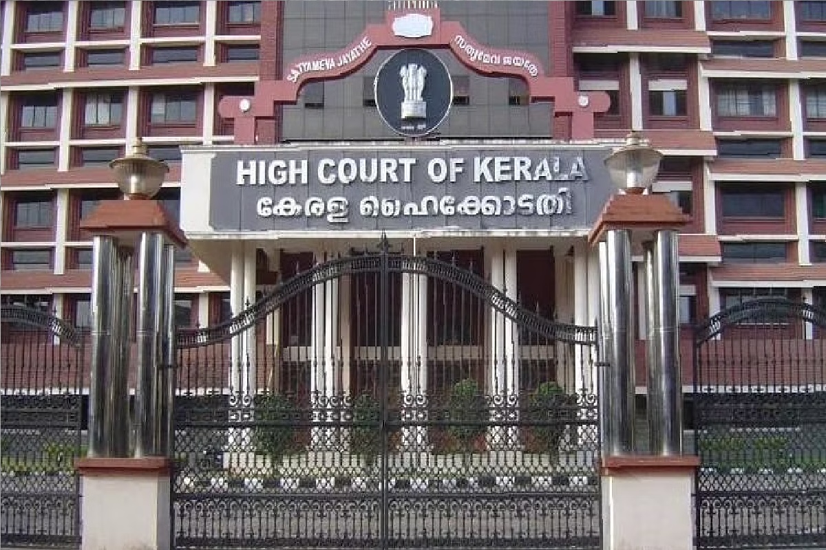Kerala: केरल HC ने 30 हफ्ते की प्रेग्नेंट नाबालिग को दी अबॉर्शन की इजाजत, चाइल्ड प्रेग्नेंसी पर कोर्ट ने जताई चिंता