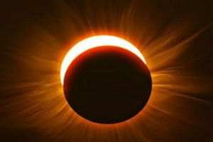 Surya Grahan 2022: सूर्य ग्रहण की छाया में मनेगा अबकि दीवाली का त्योहार, इन लोगों के लिए रहेगा बड़ा फायदेमंद