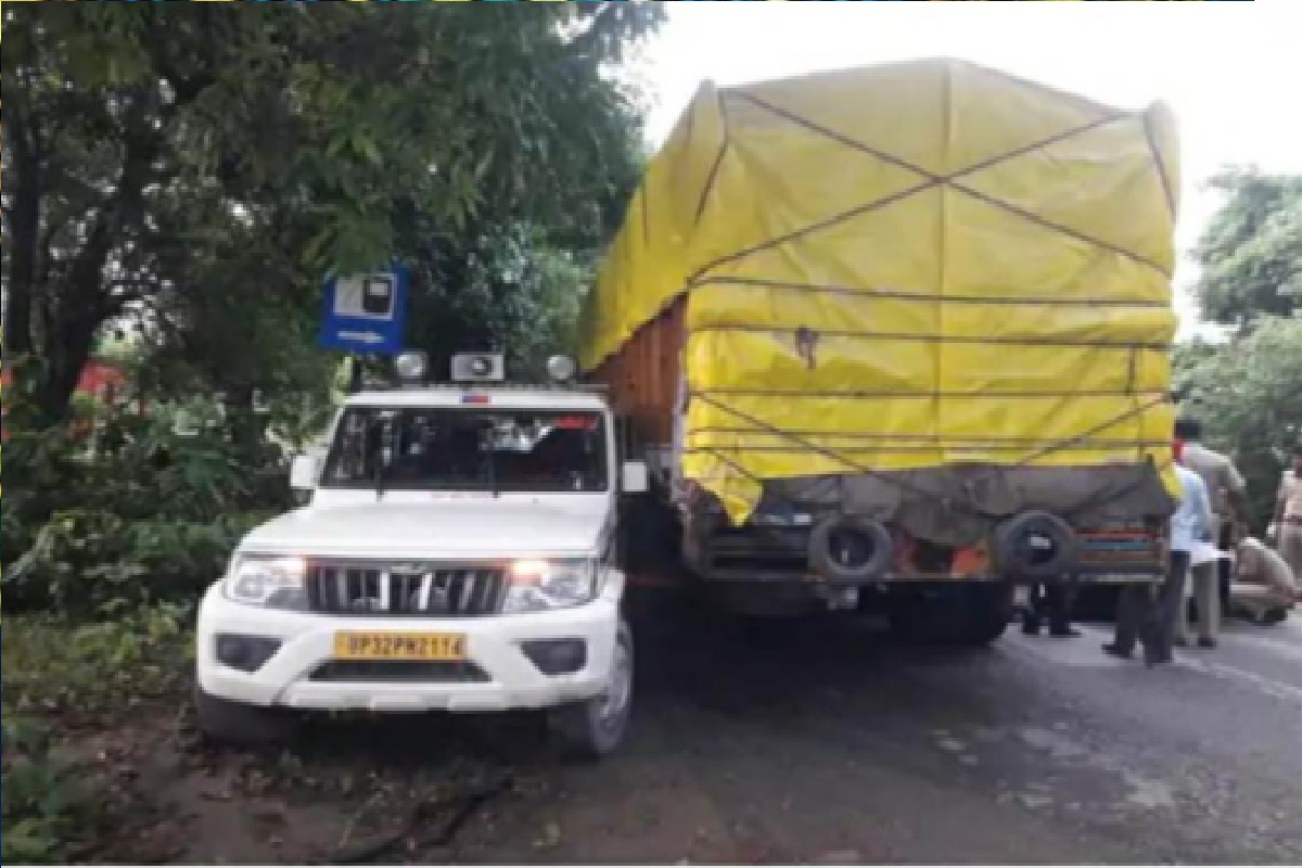 UP: हरियाणा और रांची जैसी घटना अब यूपी में हुई, ट्रक से चेकिंग कर रहे एआरटीओ के ड्राइवर और सिपाही को कुचलकर मारा