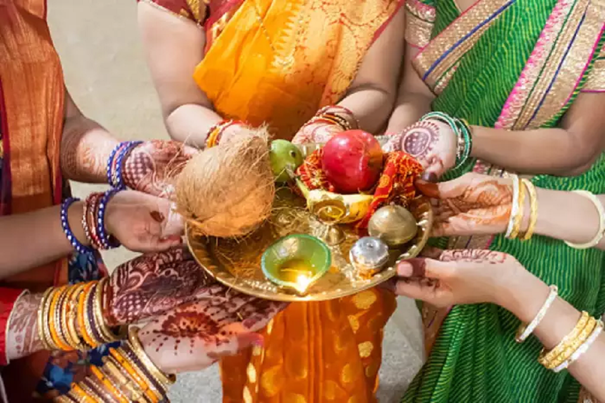 Hariyali Teej 2022: अबकि इस तिथि को रखा जाएगा हरियाली तीज का व्रत, जानिए कैसे करें मां गौरा की पूजा