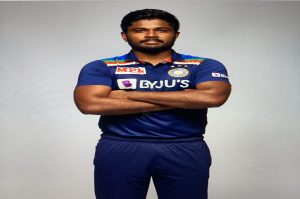IND vs WI T20 Series: वेस्टइंडीज दौरे के लिए संजू सैमसन को बाहर करने पर भड़के फैंस, BCCI व टीम मैनेजमेंट को सुनाई खरी-खोटी