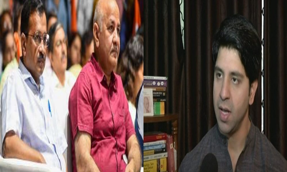 Delhi: मनीष सिसोदिया ने किया बीजेपी को टारगेट, तो शहजाद पूनावाला ने डिप्टी सीएम को दिखाया आईना