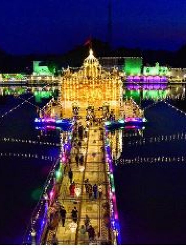 Janmastami 2022: जन्‍माष्‍टमी पर ‘कान्‍हा’ के स्‍वागत के लिए कुछ इस अंदाज में तैयार हुए मंदिर