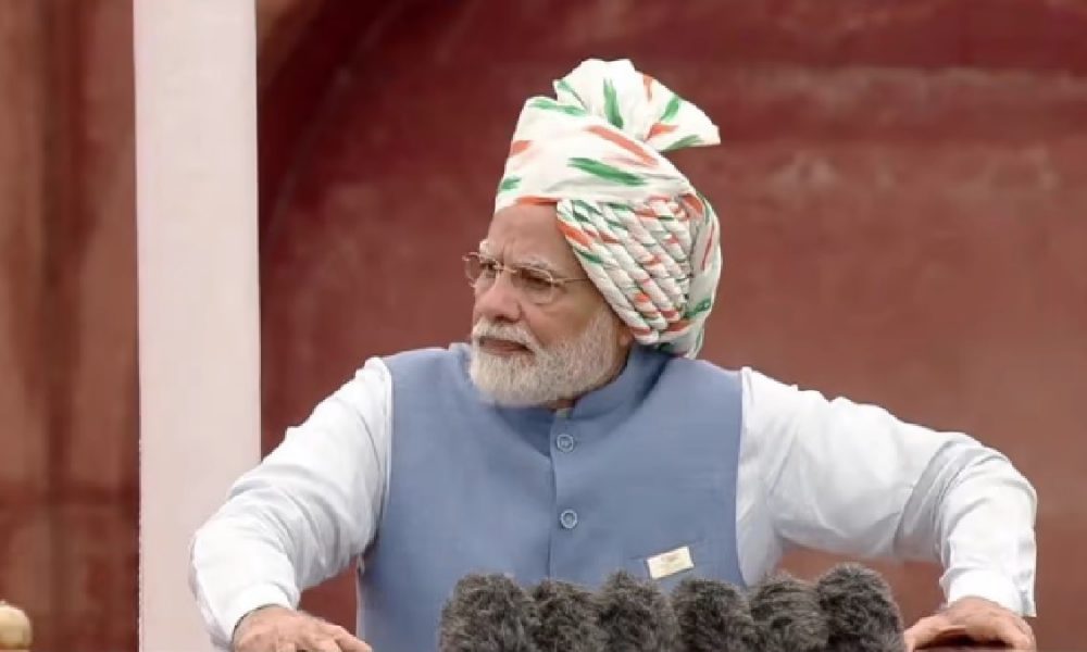 76th Independence Day: स्वतंत्रता दिवस पर PM मोदी ने भ्रष्टाचार के खिलाफ जंग का किया एलान, बोले- जिन्होंने देश को लूटा…