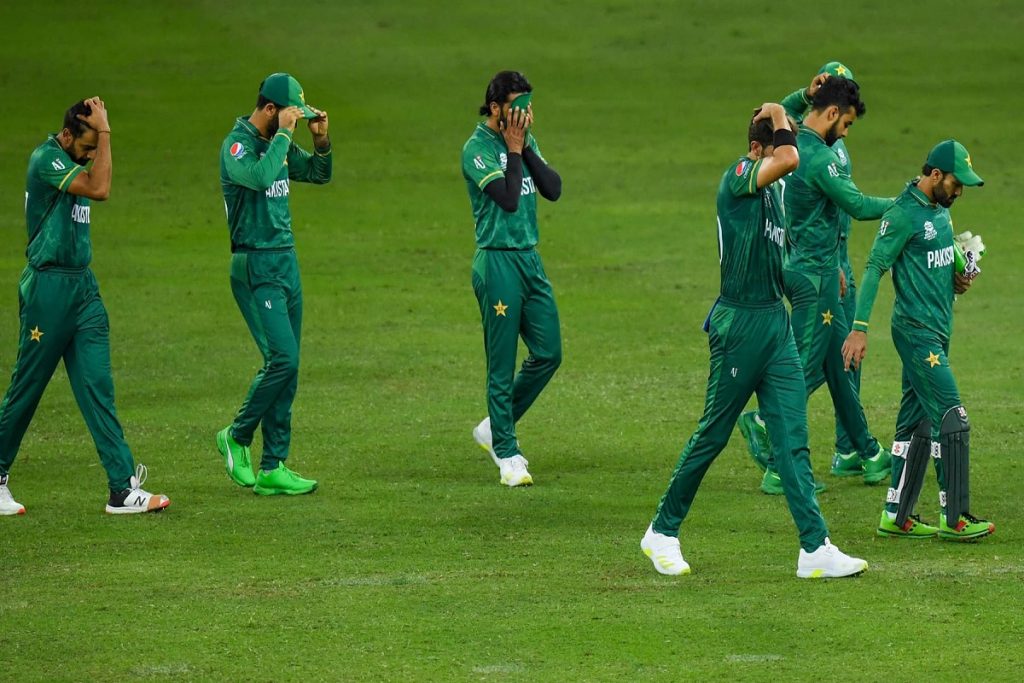 sad pakistani team