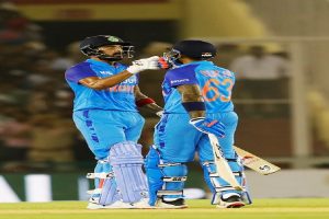 IND vs AUS Dream11 Prediction: भारत-ऑस्ट्रेलिया की ये है सबसे बेस्ट ड्रीम इलेवन टीम, कप्तान को देखकर चौंक जाएंगे आप- Check Out