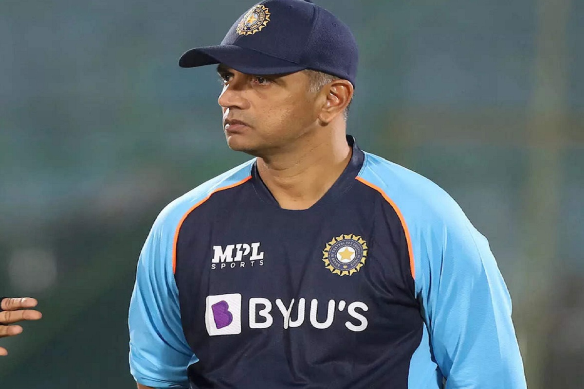 Rahul Dravid: राहुल द्रविड़ अब नहीं करेंगे वनडे मैचों के लिए भारतीय टीम की कोचिंग, जानिए अब किसे दी बीसीसीआई ने जिम्मेदारी