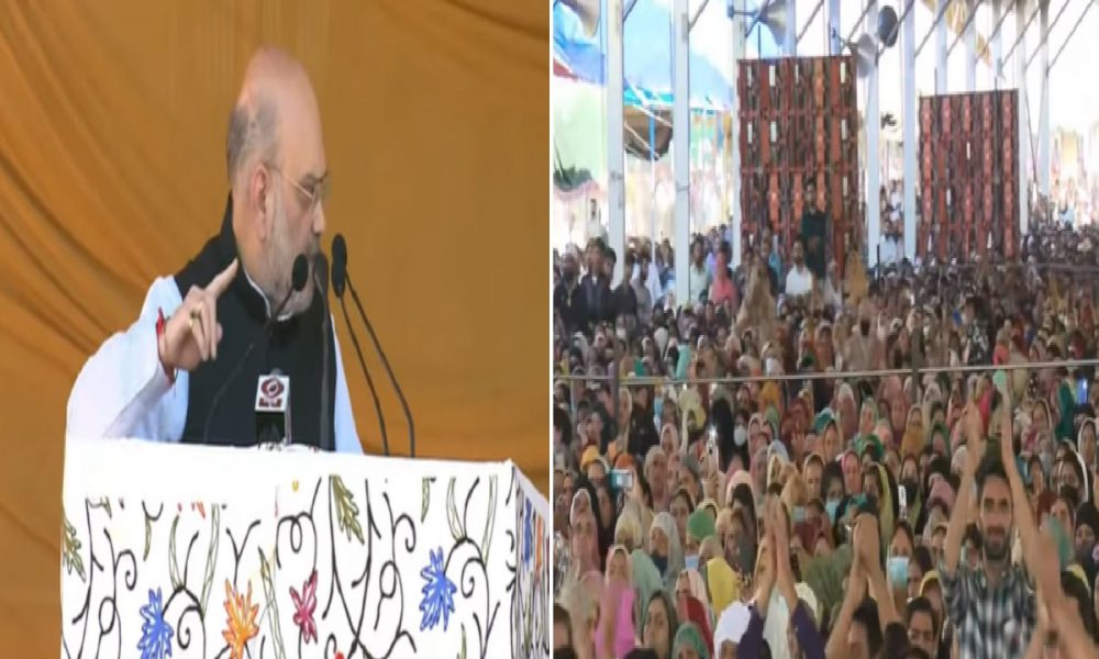 Video: लोगों ने क्यों पीटीं तालियां, जब गृह मंत्री अमित शाह बोले- मस्जिद में कुछ…