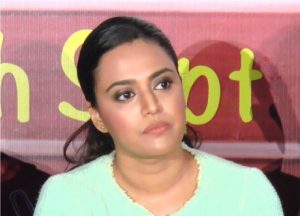 Swara Bhaskar: ‘औकात से ज्यादा मुंह नहीं…’, मुस्लिम युवाओं के गरबा खेलने के सपोर्ट में स्वरा ने किया कमेंट, यूजर्स ने खोद डाले पुराने वीडियो