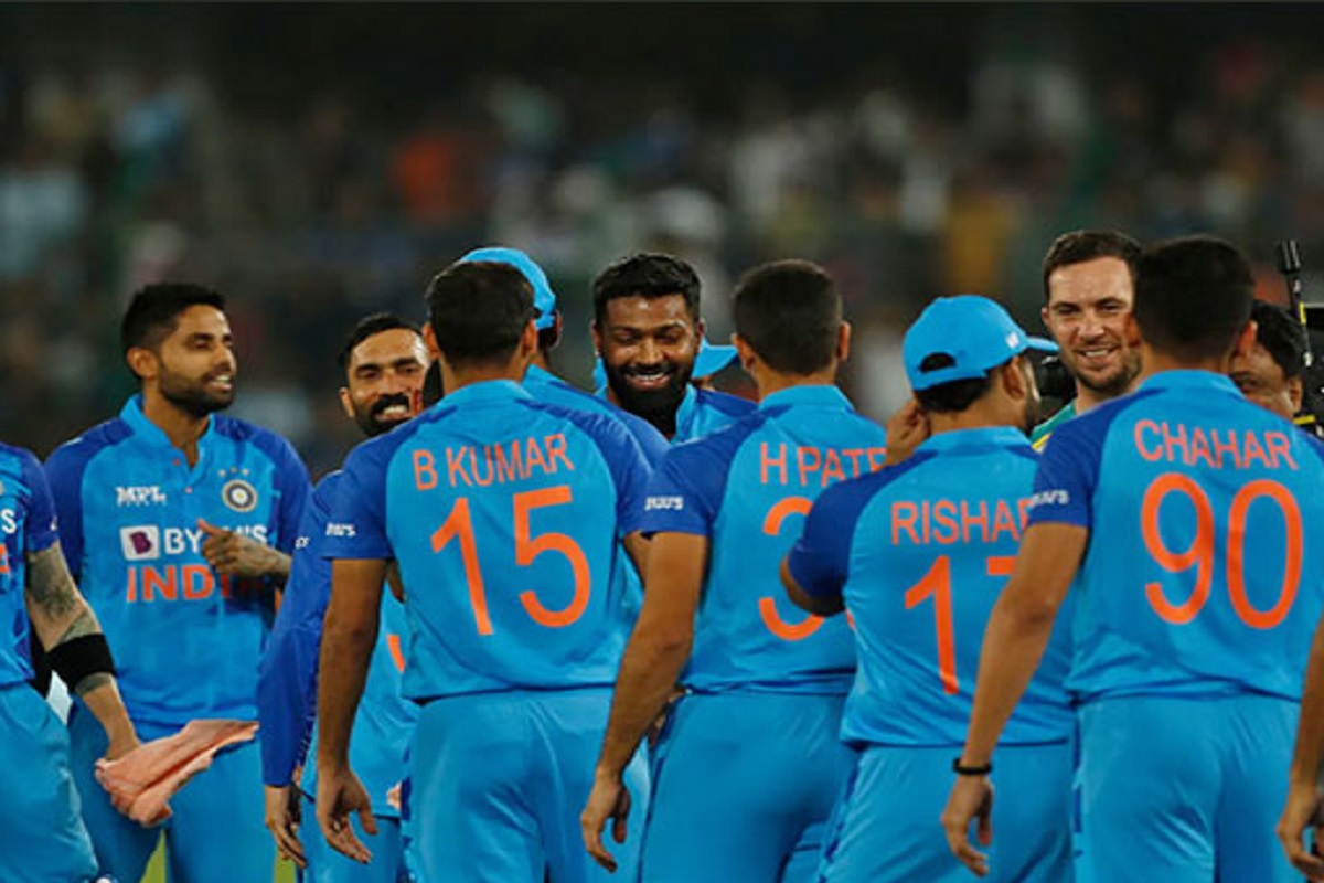 India Tour NZ: न्यूजीलैंड दौरे के लिए टीम इंडिया का ऐलान, रोहित-कोहली को आराम, इस खिलाड़ी को बनाया कप्तान