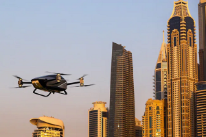 Flying Car: दुबई के आसमान में 90 मिनट तक उड़ती रही फ्लाइंग कार, चाइनीज कंपनी ने किया सफल परीक्षण, देखें वीडियो