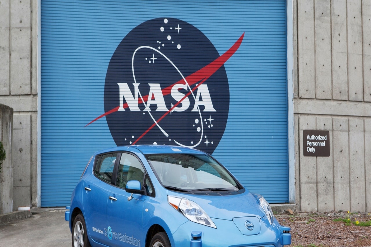 Auto News : अमेरिकी स्पेस कंपनी नासा ने बनाई ऐसी तकनीक, जिससे मिनट में चार्ज होगी इलेक्ट्रिक कार