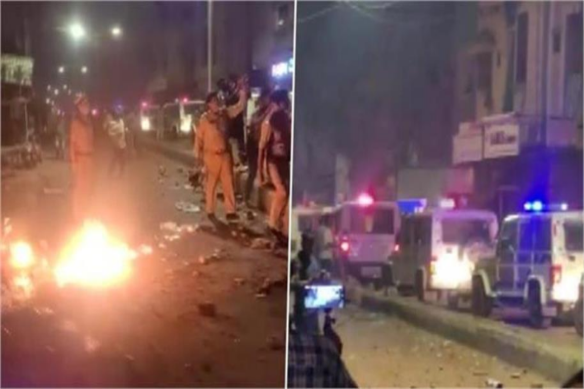Vadodara Riots : वडोदरा में पटाखों और फुलझड़ियों के बीच बरसे ‘पेट्रोल बम’, दिवाली की रात हुई सांप्रदायिक हिंसा में पुलिस पर भी किया गया हमला