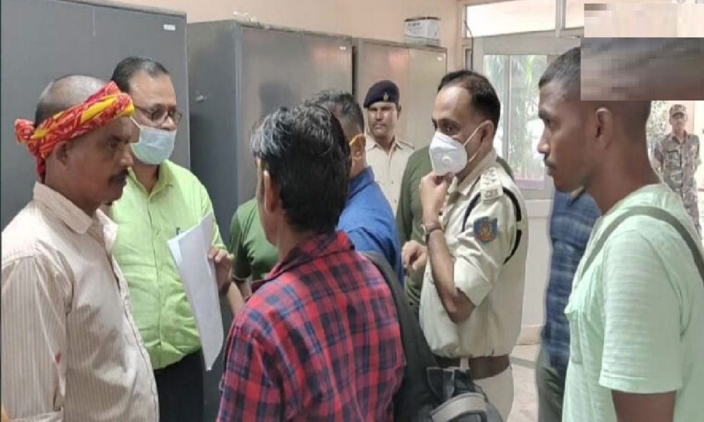 Jharkhand: दुमका में फिर हैवानियत, लड़की ने शादी से किया मना तो शादीशुदा प्रेमी ने जिंदा जलाया, गिरफ्तार