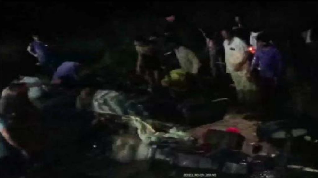 kanpur loader accident 1