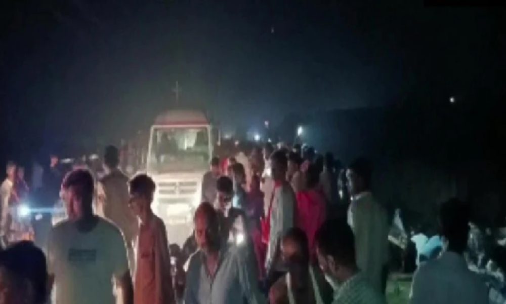 Kanpur Accident: यूपी के कानपुर में दो भीषण हादसे, ट्रैक्टर-ट्रॉली पलटने से 26 की गई जान, लोडर-ट्रक की टक्कर में 5 की मौत