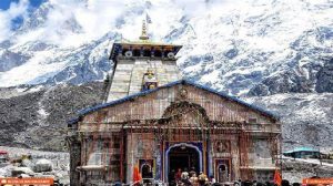 Avalanches In Kedarnath: केदारनाथ मंदिर के पीछे 9 दिन में 3 एवलांच से 2013 की आपदा वाली दहशत, जानिए वरिष्ठ वैज्ञानिक के मुताबिक कितना है खतरा
