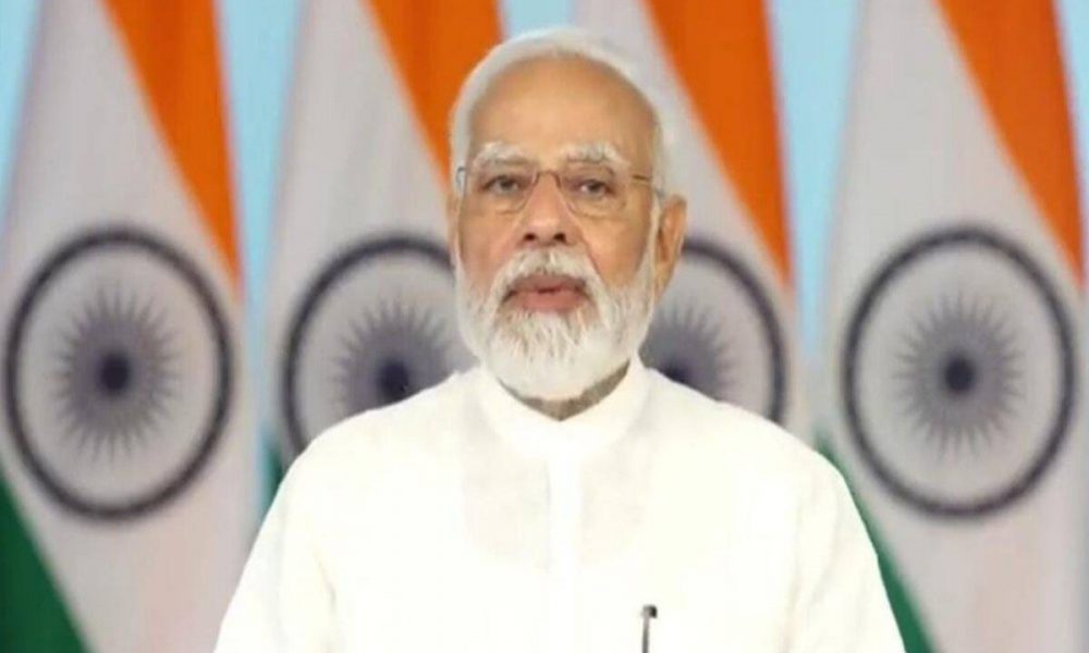 Gujarat: ‘मिशन गुजरात’ पर PM मोदी, दी करोड़ों रुपये की सौगात, कहा- दो दशकों से मेरी जाति देखें बिना मुझे जिताया