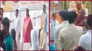 Chhattisgarh: AAP के नक्शे कदम पर कांग्रेस!, वायरल Video देखने के बाद भड़की BJP, जानिए क्या है पूरा मामला