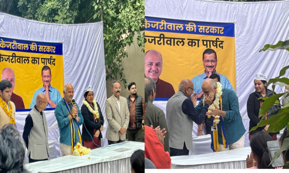 Delhi MCD Election: नवभारत टाइम्स अपार्टमेंट मयूर विहार पहुंचे डिप्टी CM मनीष सिसोदिया, MCD चुनाव में AAP के पक्ष में मांगा वोट