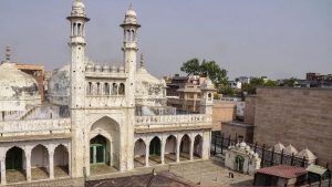 Gyanvapi Mosque Case: ज्ञानवापी मामले में SC में हिंदू पक्ष की बड़ी ‘जीत’, शिवलिंग को संरक्षित रखने का आदेश रखा बरकरार