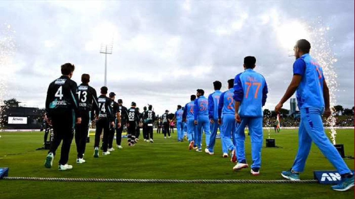 IND vs NZ 3rd ODI Dream 11 Prediction: क्या इस बार संजू को मिलेगा टीम में मौका, इन खिलाड़ियों के साथ कल बना सकते हैं अपनी Fantasy Team