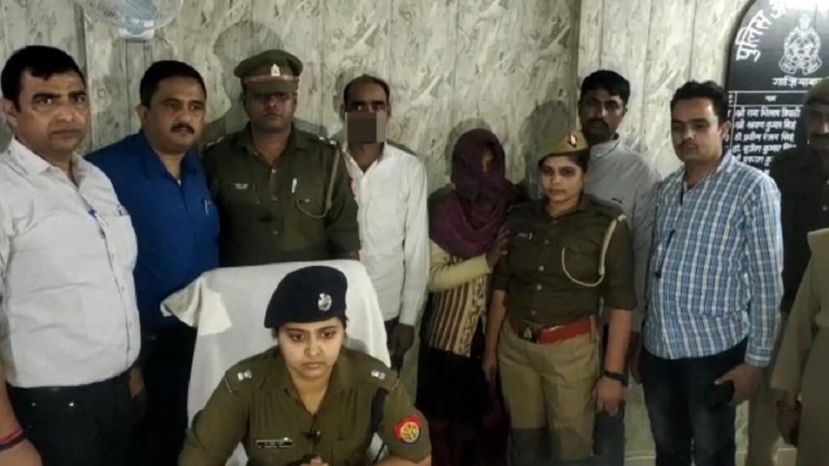 Ghaziabad: पत्नी ने बॉयफ्रेंड संग पति को सुलाया मौत की नींद, प्रेमी के घर में दफन की लाश, 4 साल बाद हुआ खुलासा