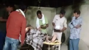 Murder In Bihar: बिहार में फिर जंगलराज की गूंज, हाजीपुर में घर में घुसकर बुजुर्ग की हत्या, फरार बदमाशों का पता नहीं