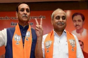 Gujarat Elections 2022: गुजरात में चुनाव नहीं लड़ेंगे पूर्व सीएम और डिप्टी सीएम, जानिए क्यों हुए मैदान से बाहर
