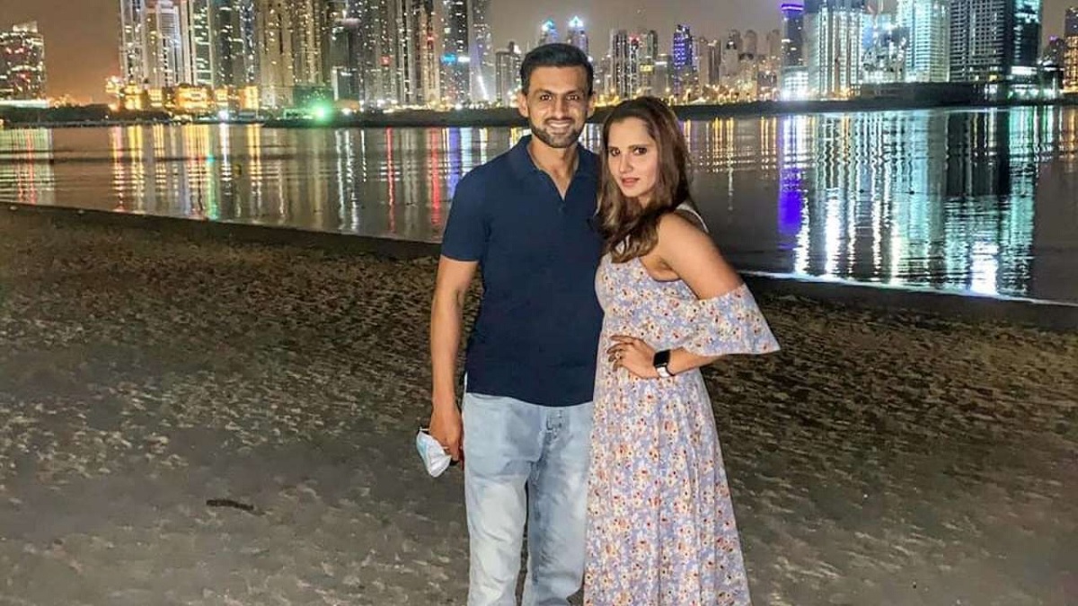 Sania Mirza and Shoaib Malik Divorce: डाइवोर्स की खबरों के बीच सानिया मिर्जा ने साझा की ऐसी फोटो, यूजर्स पूछने लगे ऐसे सवाल