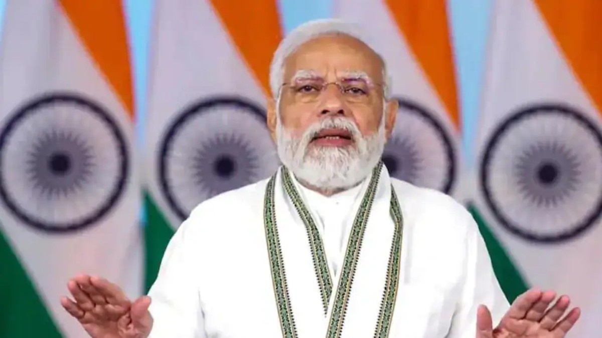 PM Modi’s Vision : मोबाइल फोन के निर्यात को लेकर क्या है PM मोदी का विजन, आईटी मंत्री चंद्रशेखर ने बताया किस क्षेत्र में भारत कर रहा तरक्की