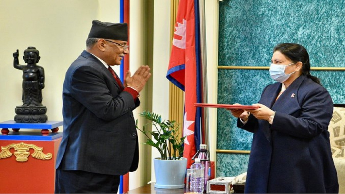Nepal: नेपाल में प्रचंड बनेंगे PM, राष्ट्रपति विद्या देवी भंडारी से मिलकर सरकार बनाने का दावा किया पेश