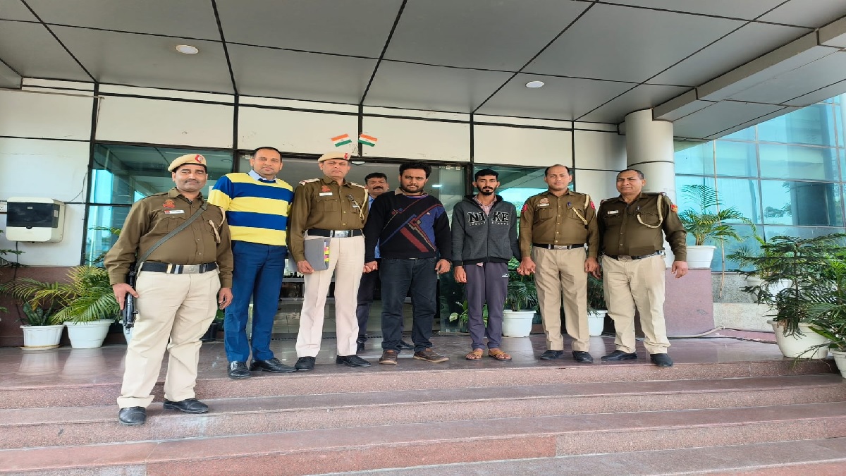 Delhi: अंतरराष्ट्रीय मानव तस्करी गिरोह के 2 फरार सदस्य दिल्ली में गिरफ्तार, मुख्य सरगना दुबई में बैठकर दे रहा पूरे काम को अंजाम