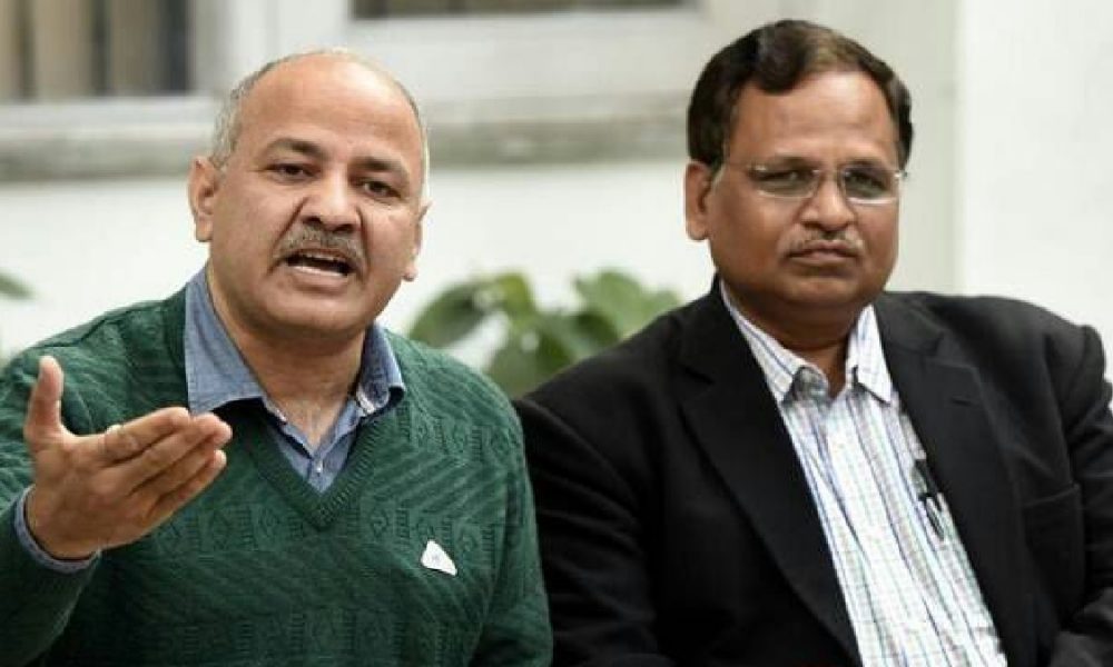 ACB Summon To Manish Sisodia And Satyendra Jain: मनीष सिसोदिया और सत्येंद्र जैन की बढ़ सकती है मुश्किल, क्लास रूम घोटाला मामले में एसीबी ने पूछताछ के लिए किया तलब