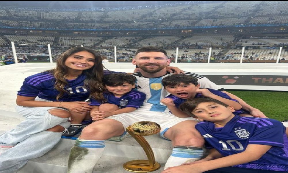 Antonela Roccuzzo: लियोनेल मेस्सी की पत्नी एंटोलेना रोकुजो ने जीता सबका दिल, वीडियो देख फैंस बोले- “सीधी हैं बेचारी”