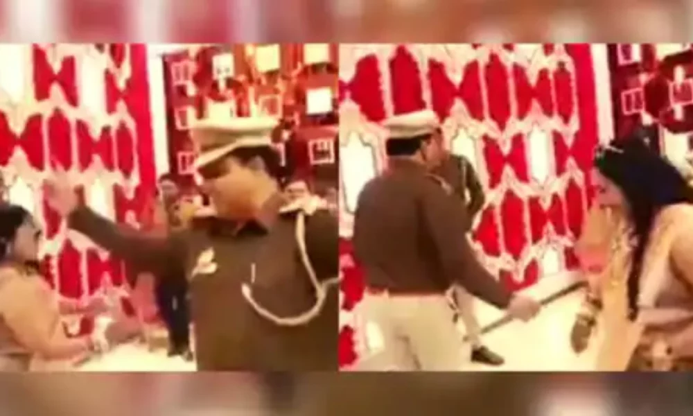 Viral Video : ‘मेरा बालम थानेदार चलावे जिप्सी’, बेटी की शादी में पत्नी संग पुलिस वाले ने किया ऐसा डांस, देखते रह गए लोग